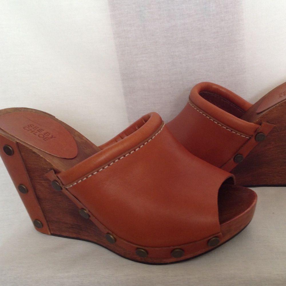 See By Chloe Rust Leather Wooden Wedge